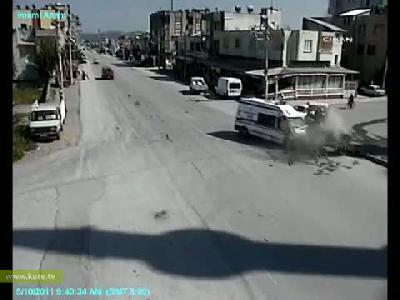 ambulans fena kaza yaptı